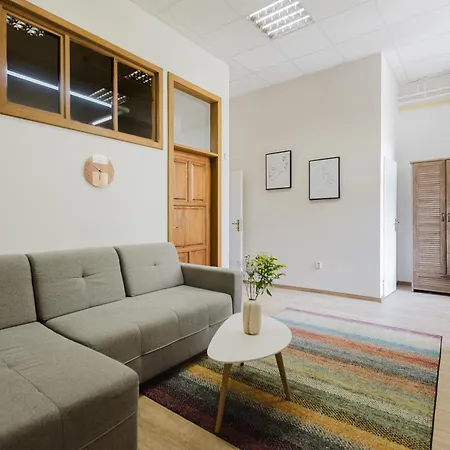 Old Town Hideaway, *